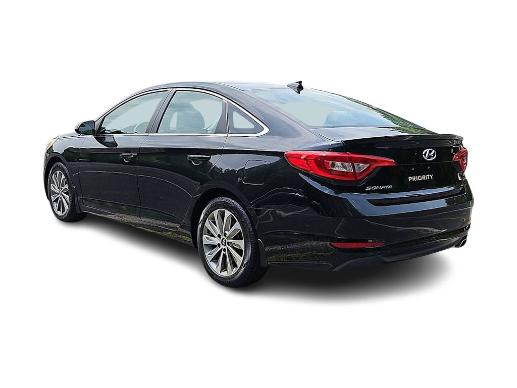 Thumbnail: 2017 Hyundai Sonata - 4