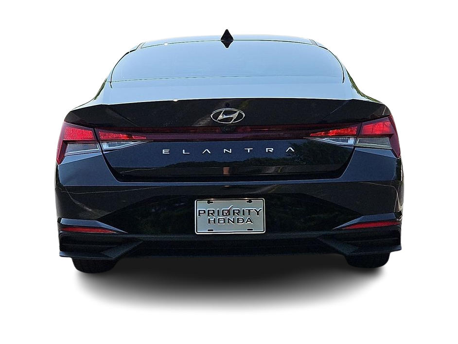 Thumbnail: 2021 Hyundai Elantra - 5