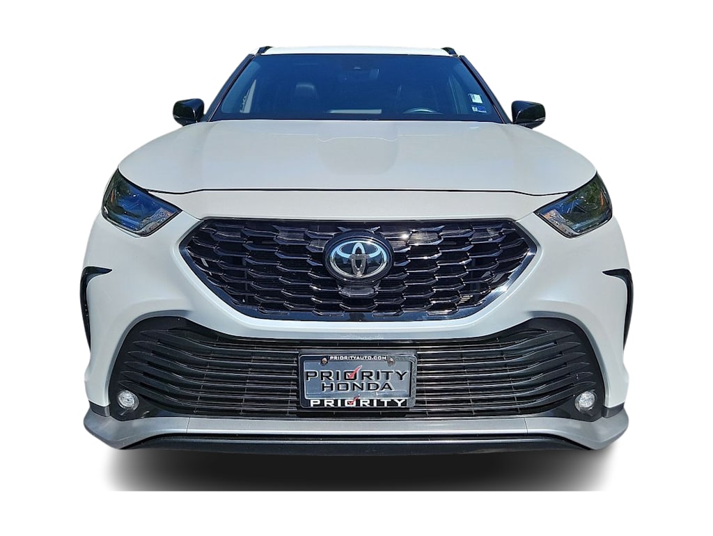 Thumbnail: 2022 Toyota Highlander - 6