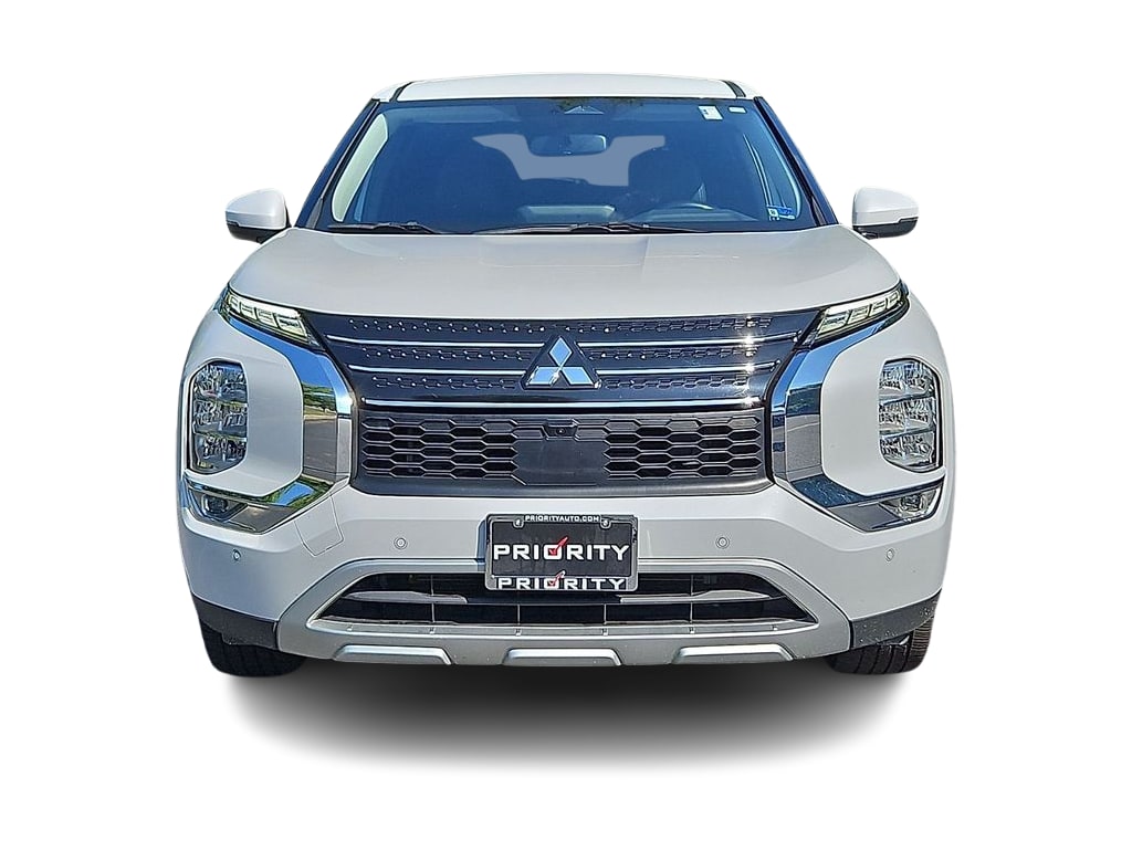 Thumbnail: 2024 Mitsubishi Outlander - 6
