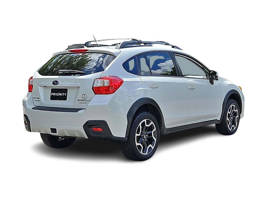 Thumbnail: 2017 Subaru Crosstrek - 19