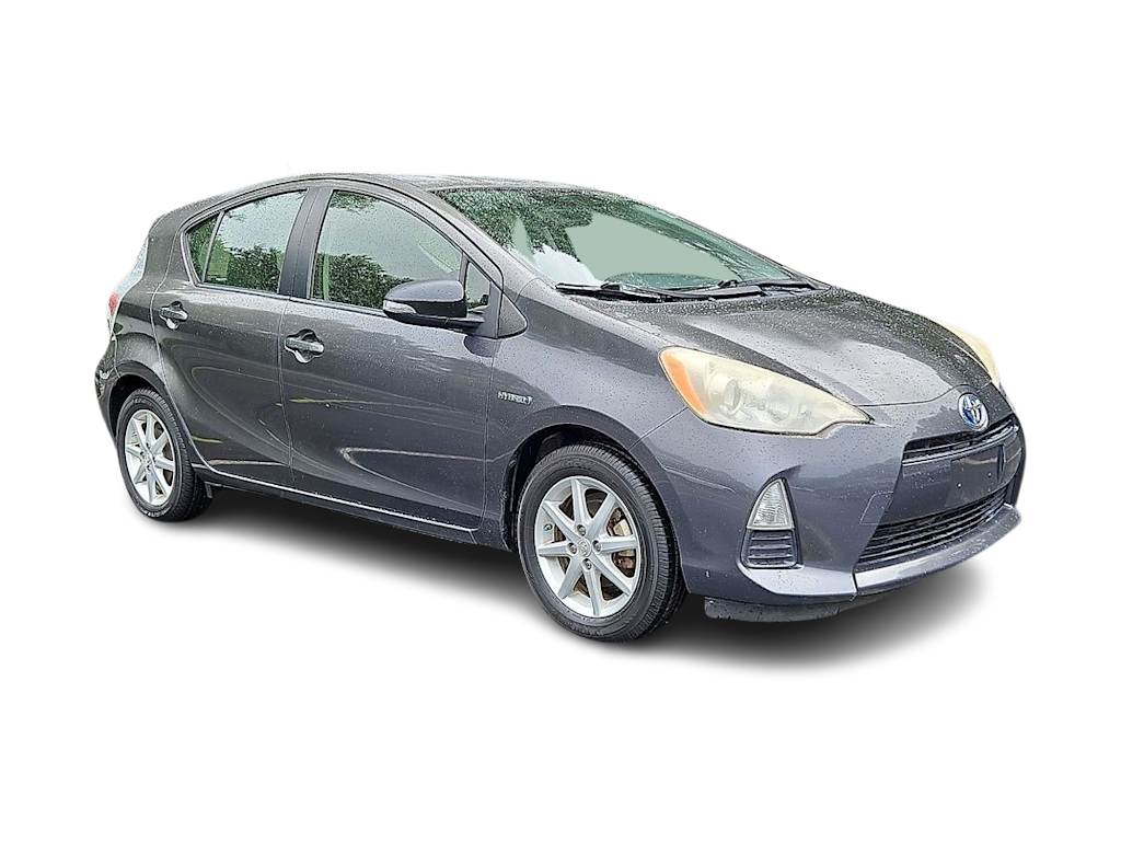 Thumbnail: 2012 Toyota Prius c - 16