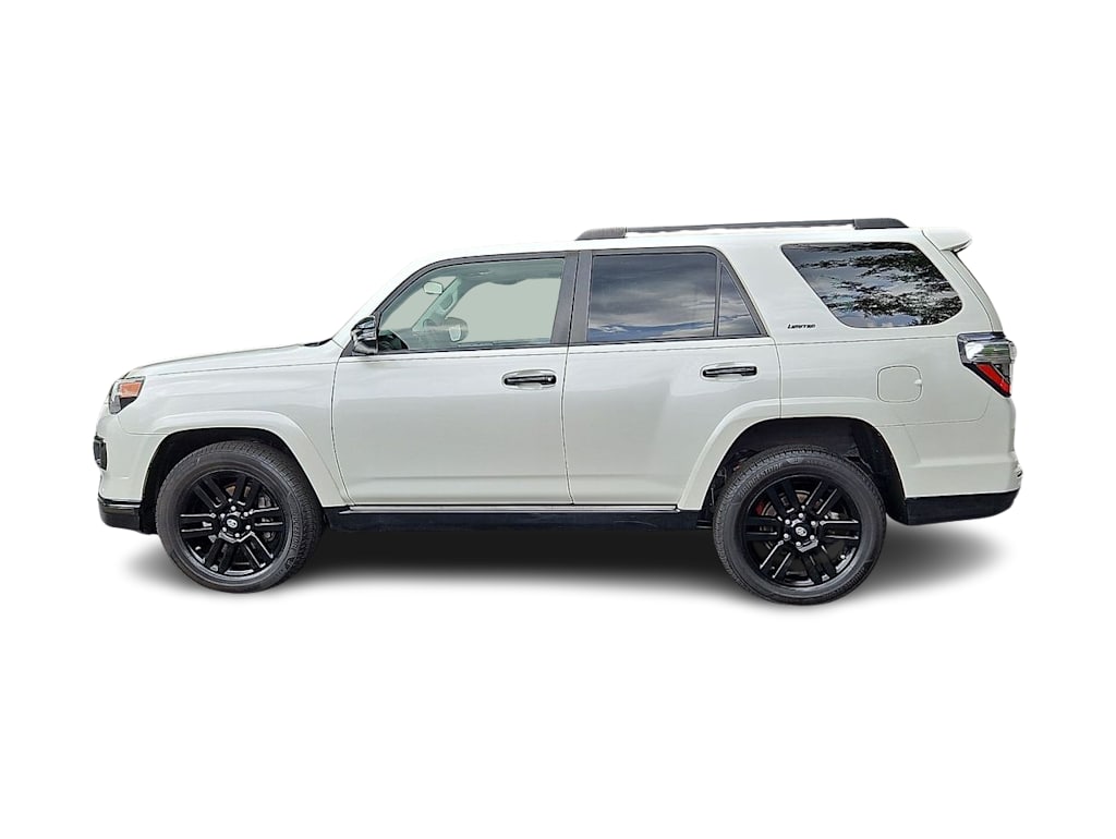 Thumbnail: 2021 Toyota 4Runner - 3