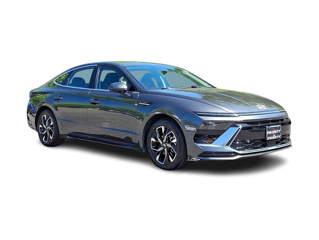 Thumbnail: 2025 Hyundai Sonata - 16