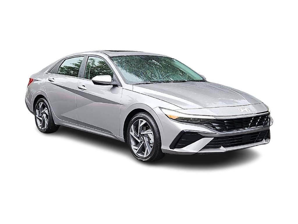 Thumbnail: 2025 Hyundai Elantra - 16