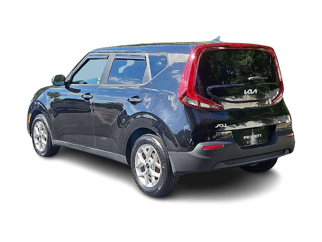 Thumbnail: 2022 Kia Soul - 4