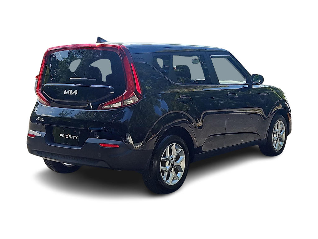 Thumbnail: 2022 Kia Soul - 18