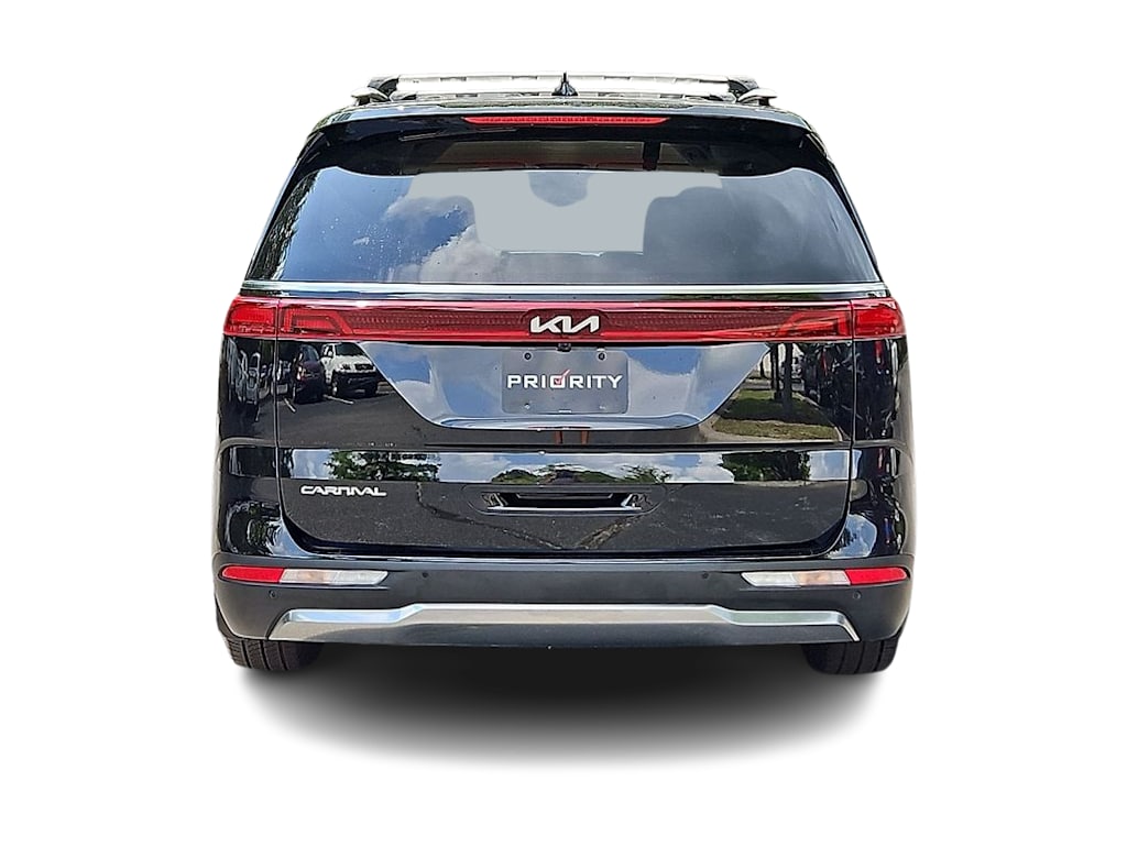 Thumbnail: 2023 Kia Carnival - 15