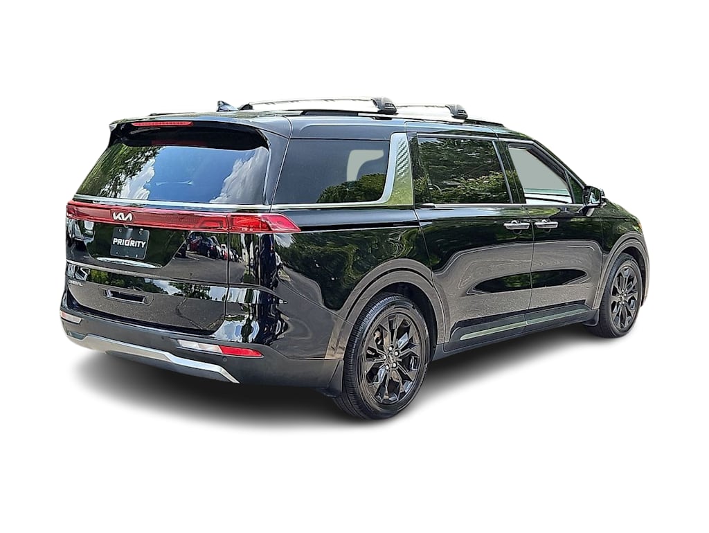 Thumbnail: 2023 Kia Carnival - 14