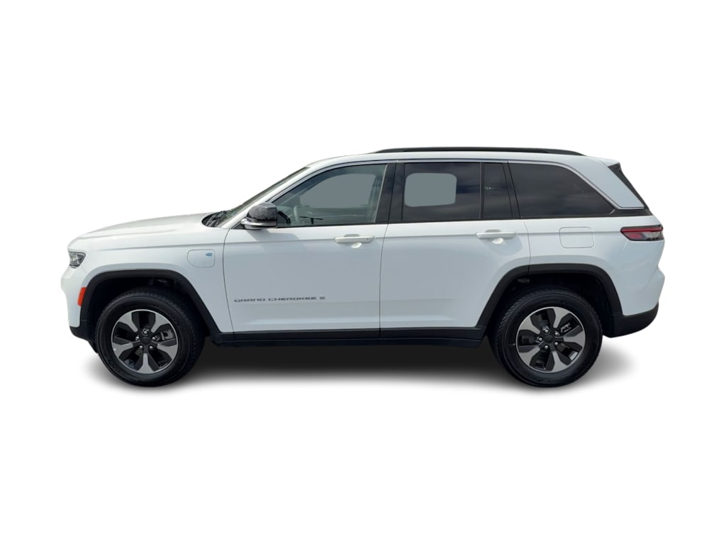 Thumbnail: 2024 Jeep Grand Cherokee - 3