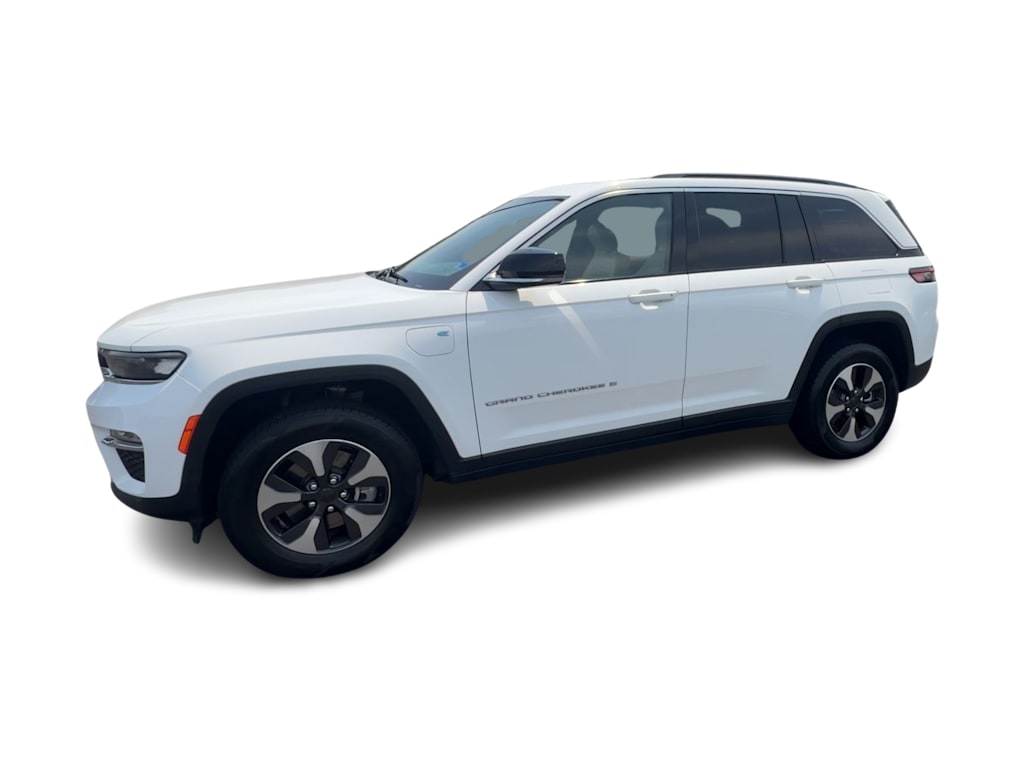 Thumbnail: 2024 Jeep Grand Cherokee - 3