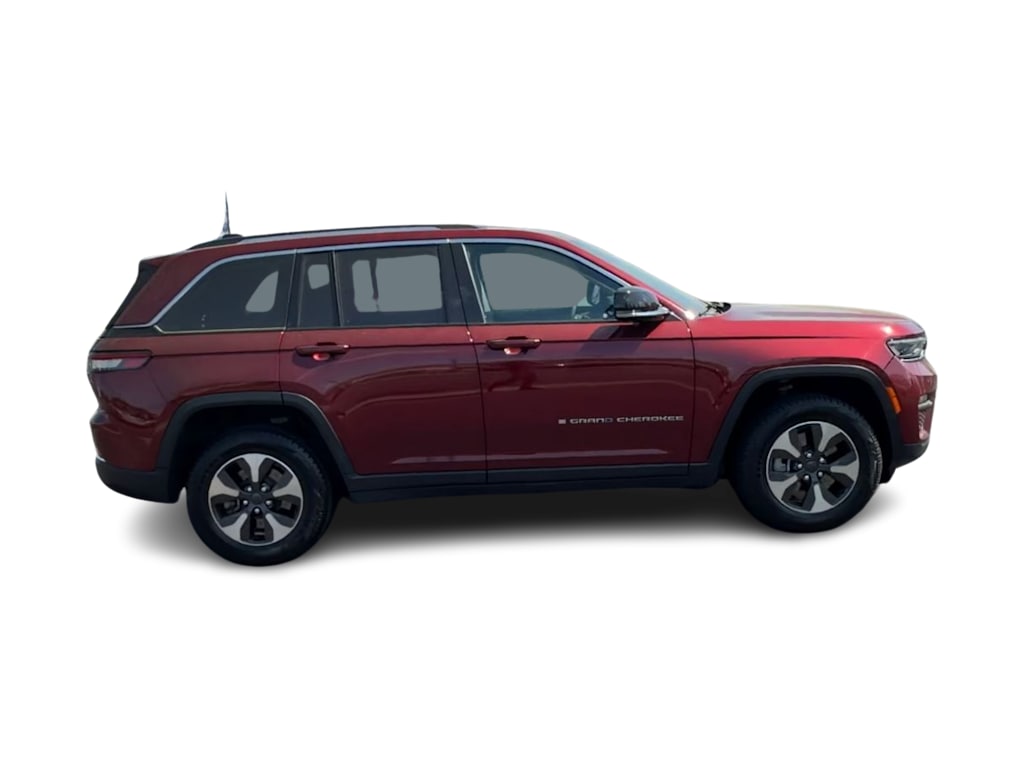Thumbnail: 2024 Jeep Grand Cherokee - 19
