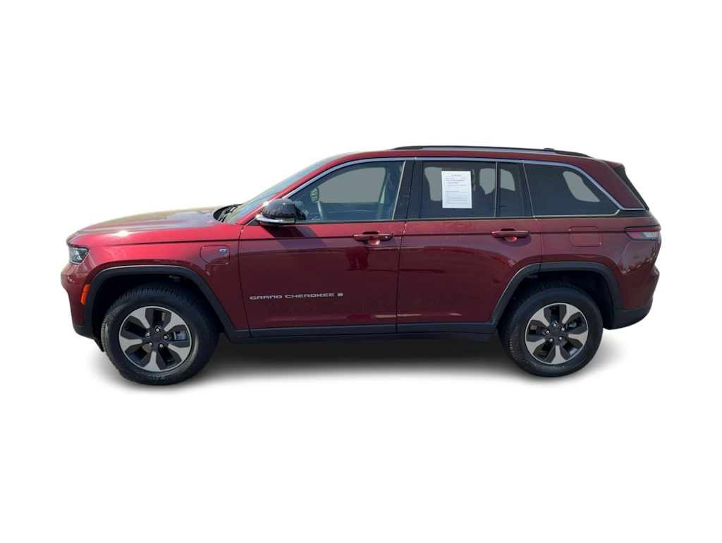 Thumbnail: 2024 Jeep Grand Cherokee - 17