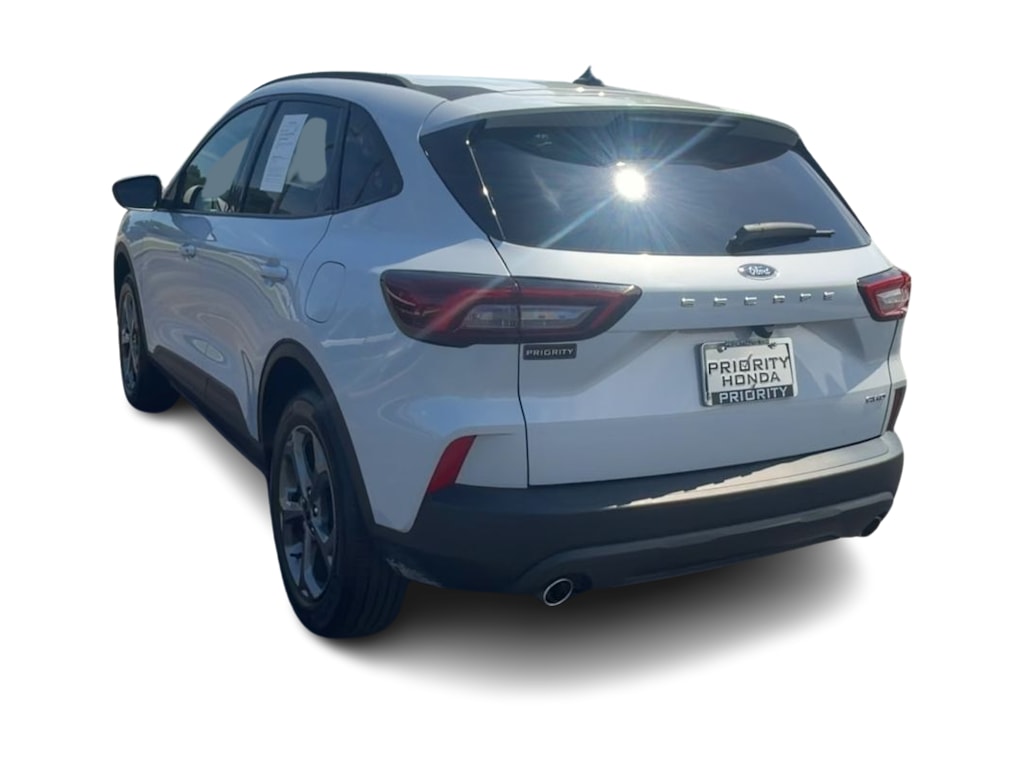 Thumbnail: 2025 Ford Escape - 16
