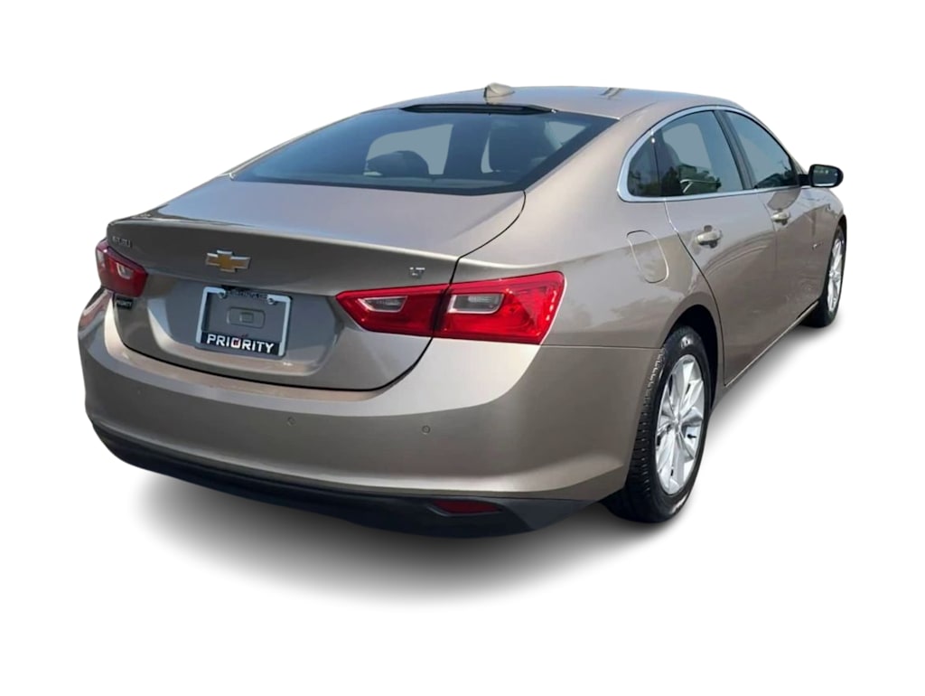 Thumbnail: 2025 Chevrolet Malibu - 17