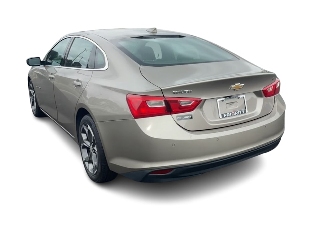 Thumbnail: 2024 Chevrolet Malibu - 4