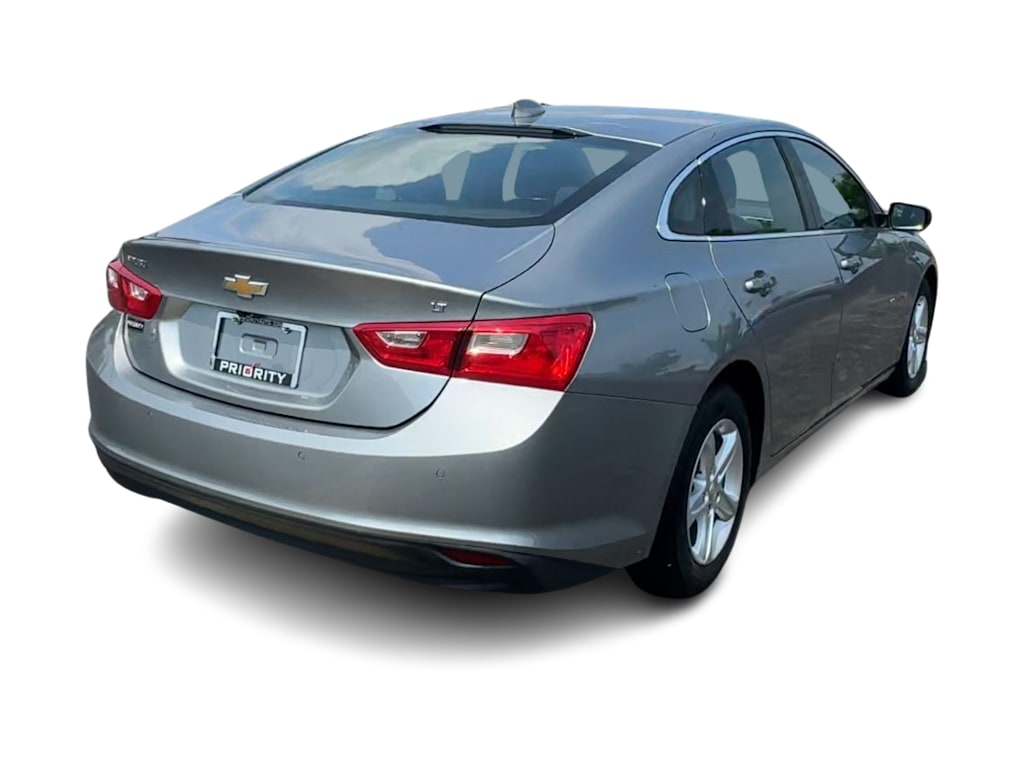 Thumbnail: 2024 Chevrolet Malibu - 18
