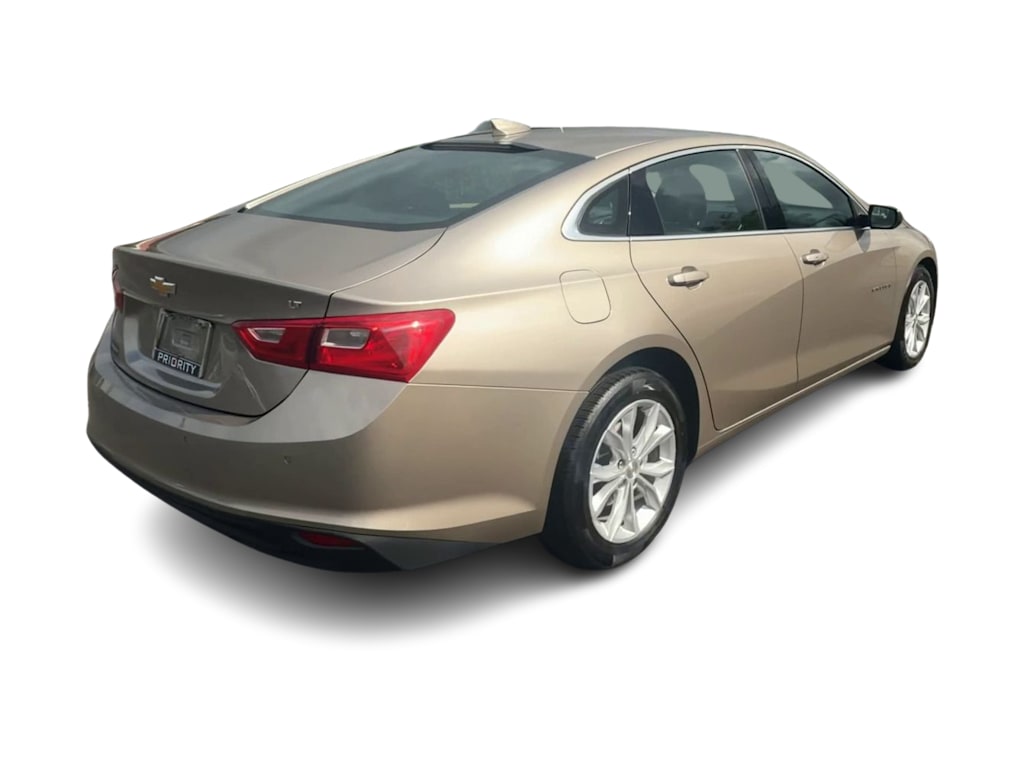 Thumbnail: 2025 Chevrolet Malibu - 18