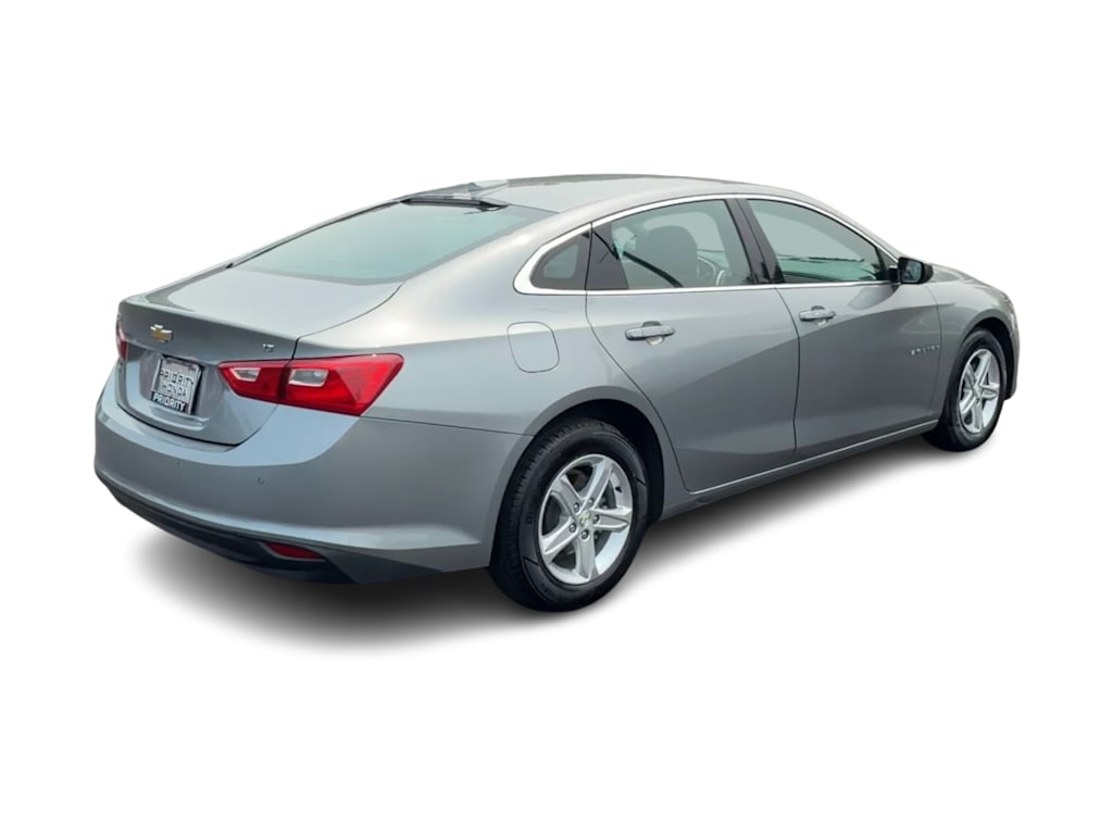 Thumbnail: 2024 Chevrolet Malibu - 19