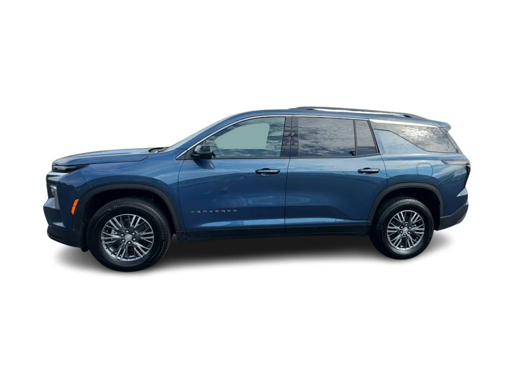 Thumbnail: 2026 Chevrolet Traverse - 3