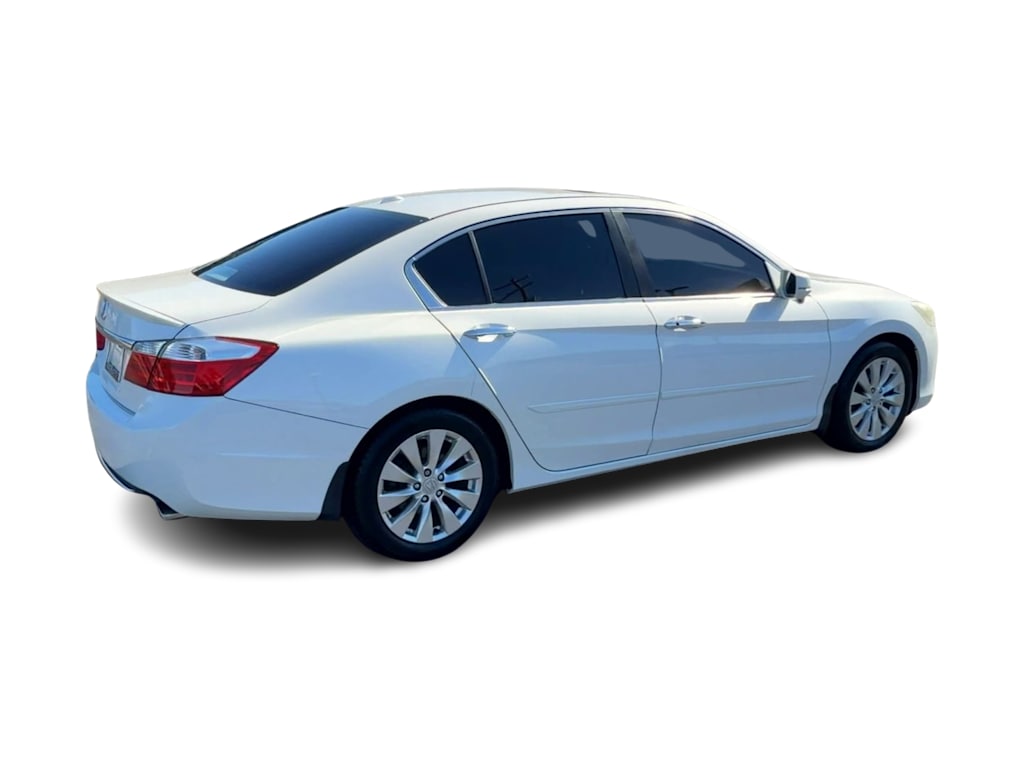 Thumbnail: 2015 Honda Accord - 18