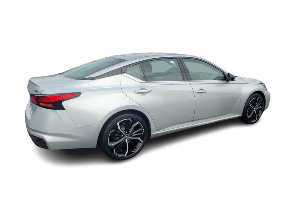 Thumbnail: 2024 Nissan Altima - 17