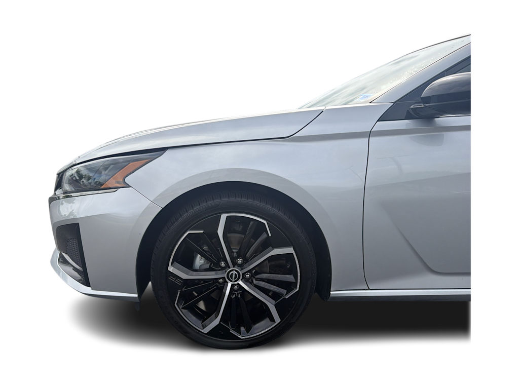 Thumbnail: 2024 Nissan Altima - 4