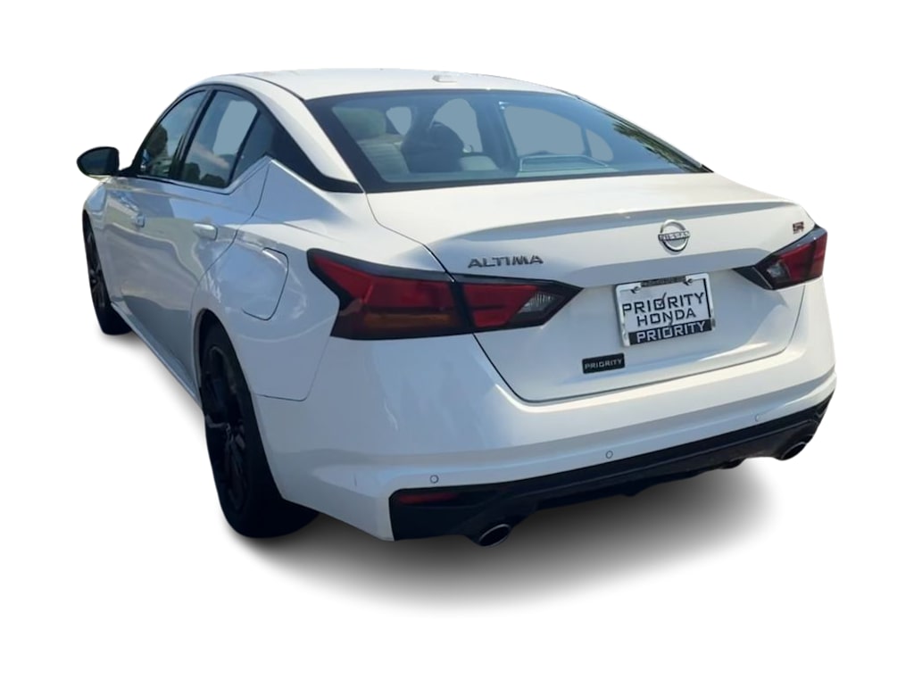 Thumbnail: 2024 Nissan Altima - 17