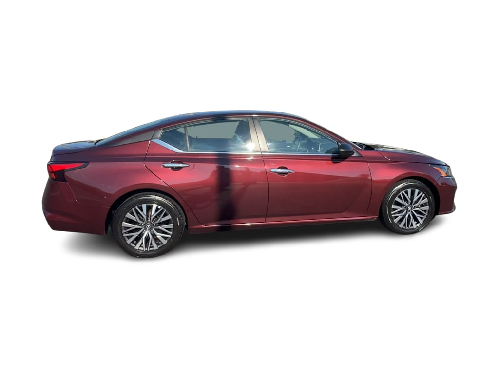 Thumbnail: 2025 Nissan Altima - 19