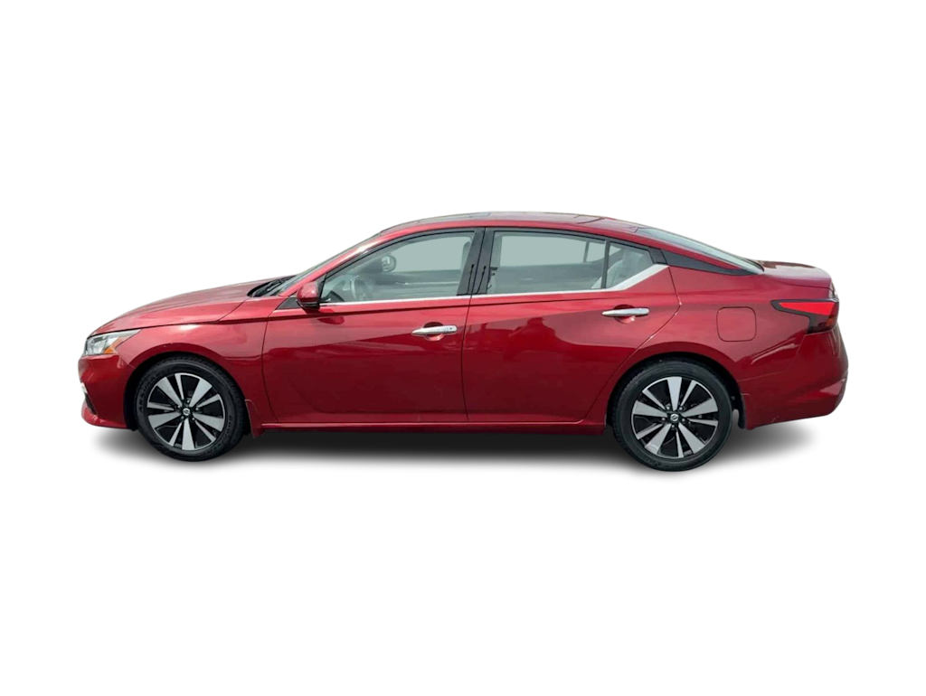Thumbnail: 2020 Nissan Altima - 3