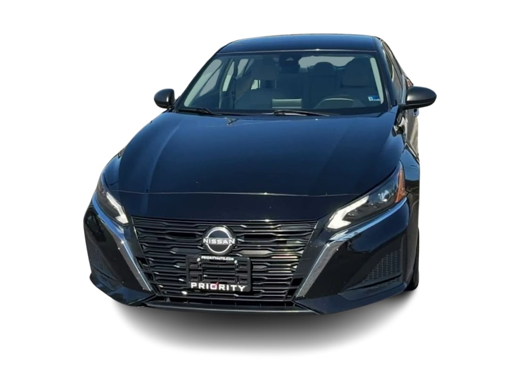Thumbnail: 2025 Nissan Altima - 4