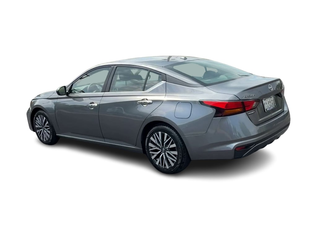 Thumbnail: 2024 Nissan Altima - 4