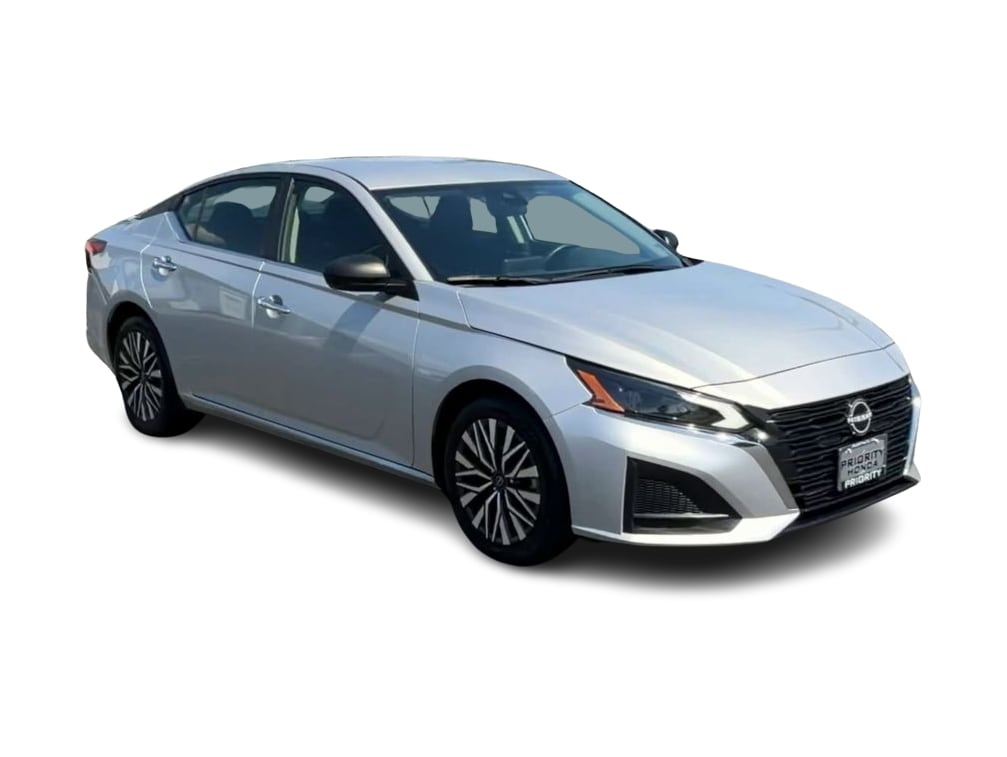 Thumbnail: 2024 Nissan Altima - 16