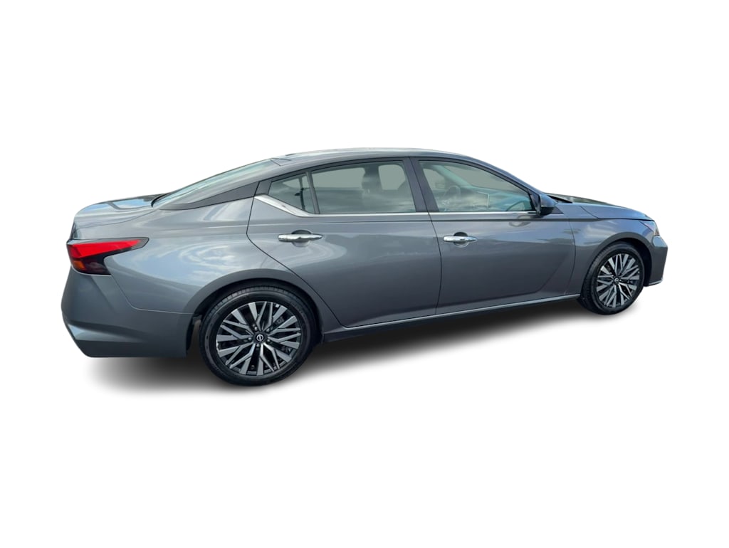 Thumbnail: 2025 Nissan Altima - 20