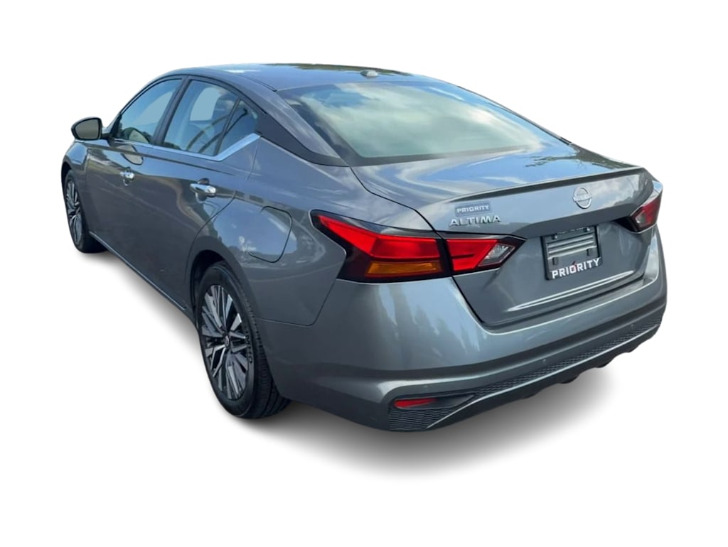 Thumbnail: 2025 Nissan Altima - 4