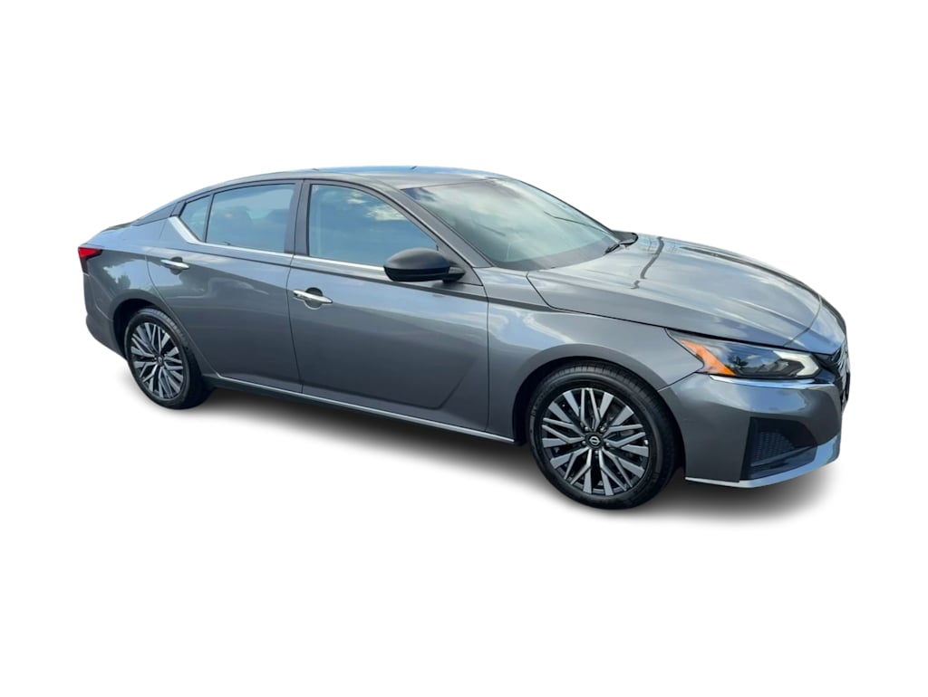 Thumbnail: 2025 Nissan Altima - 16
