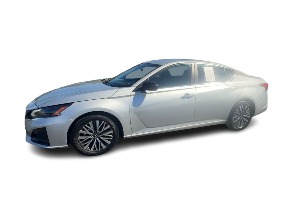 Thumbnail: 2025 Nissan Altima - 3