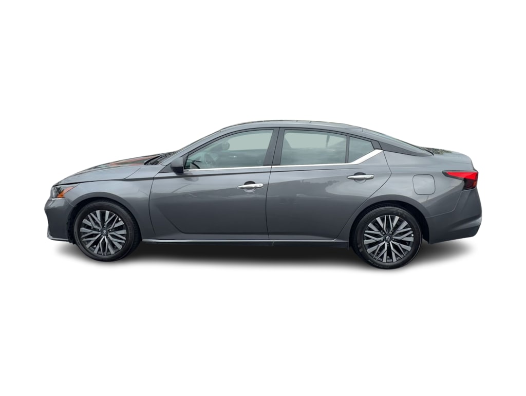 Thumbnail: 2025 Nissan Altima - 15