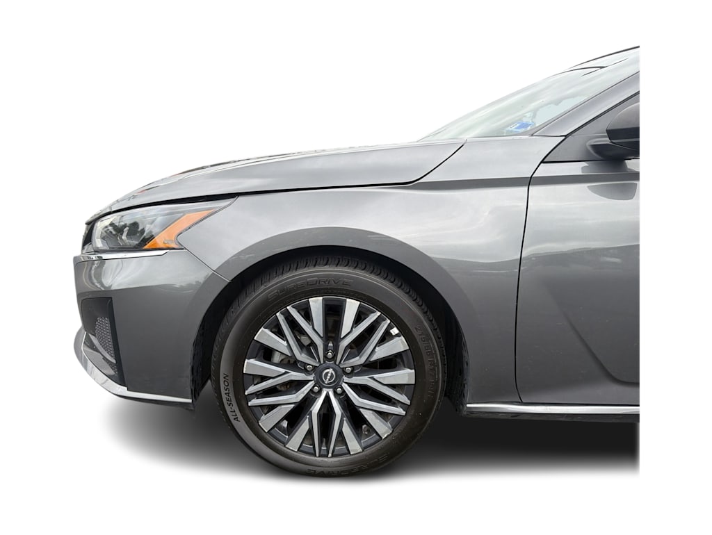 Thumbnail: 2025 Nissan Altima - 22