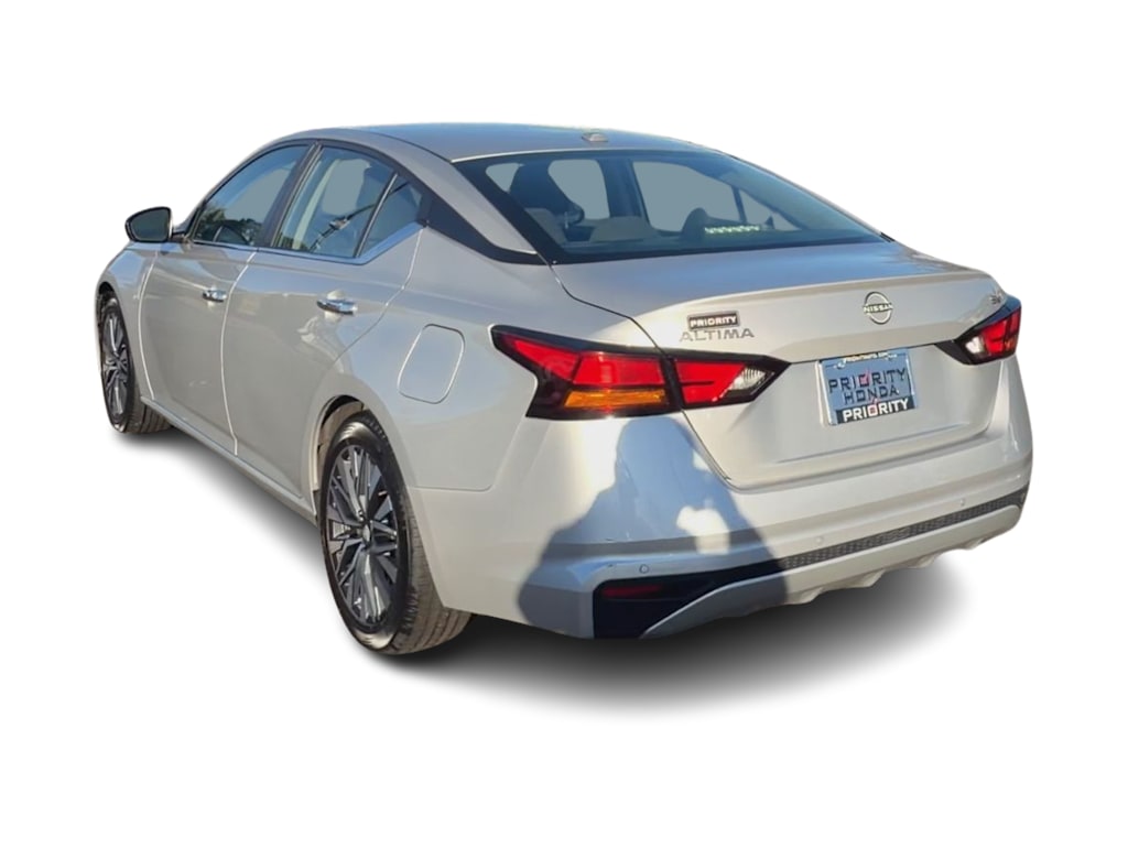 Thumbnail: 2024 Nissan Altima - 4