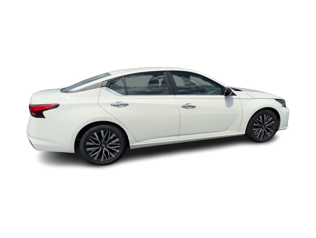 Thumbnail: 2025 Nissan Altima - 19