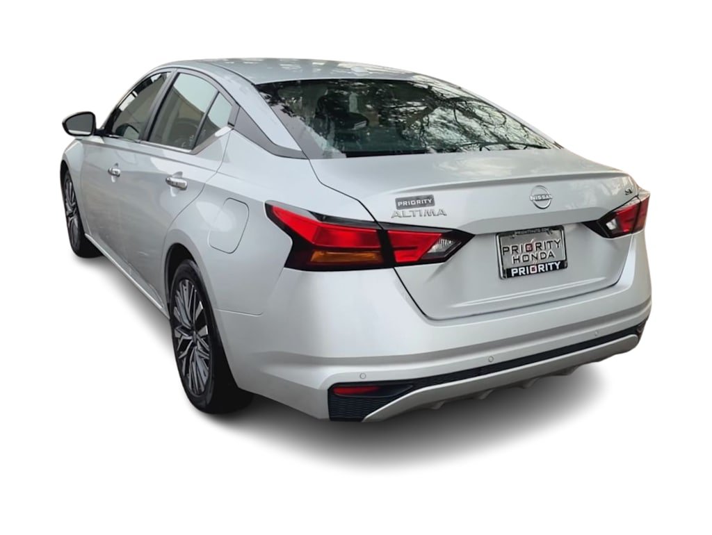 Thumbnail: 2024 Nissan Altima - 4