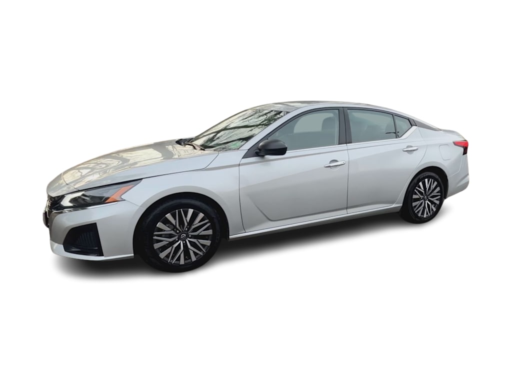 Thumbnail: 2024 Nissan Altima - 3