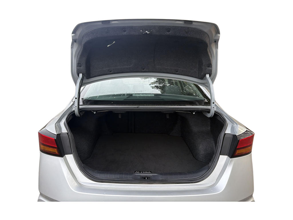 Thumbnail: 2024 Nissan Altima - 13