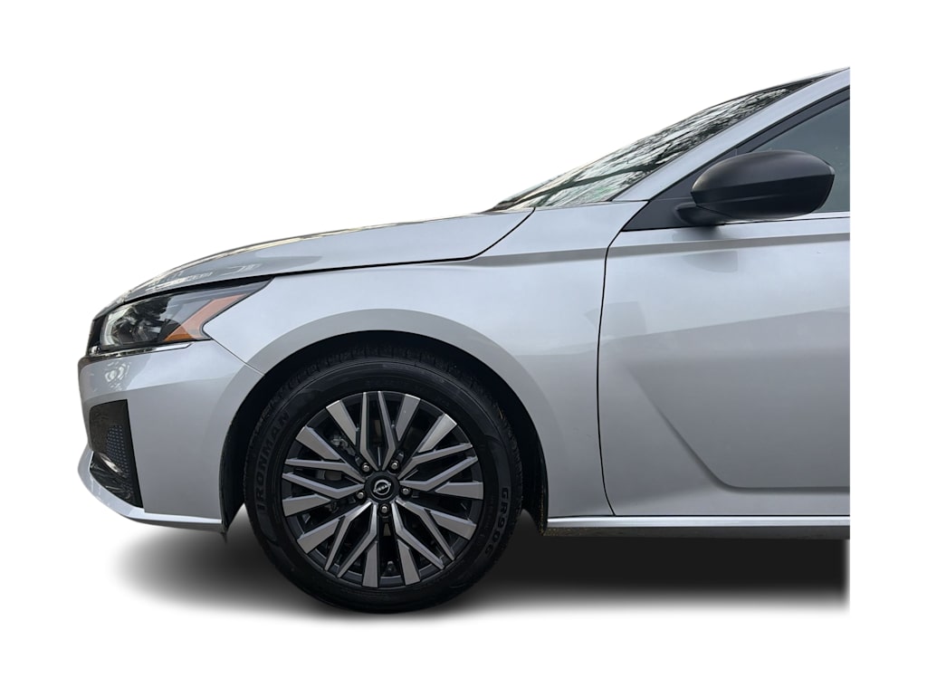 Thumbnail: 2024 Nissan Altima - 22
