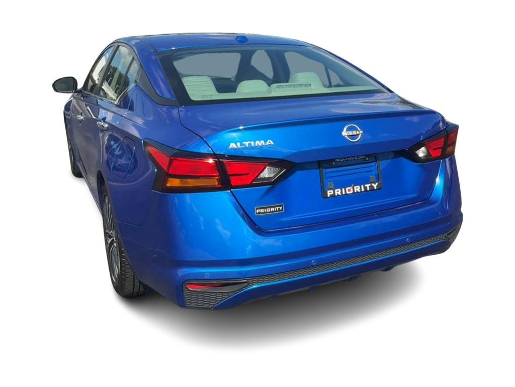 Thumbnail: 2025 Nissan Altima - 4