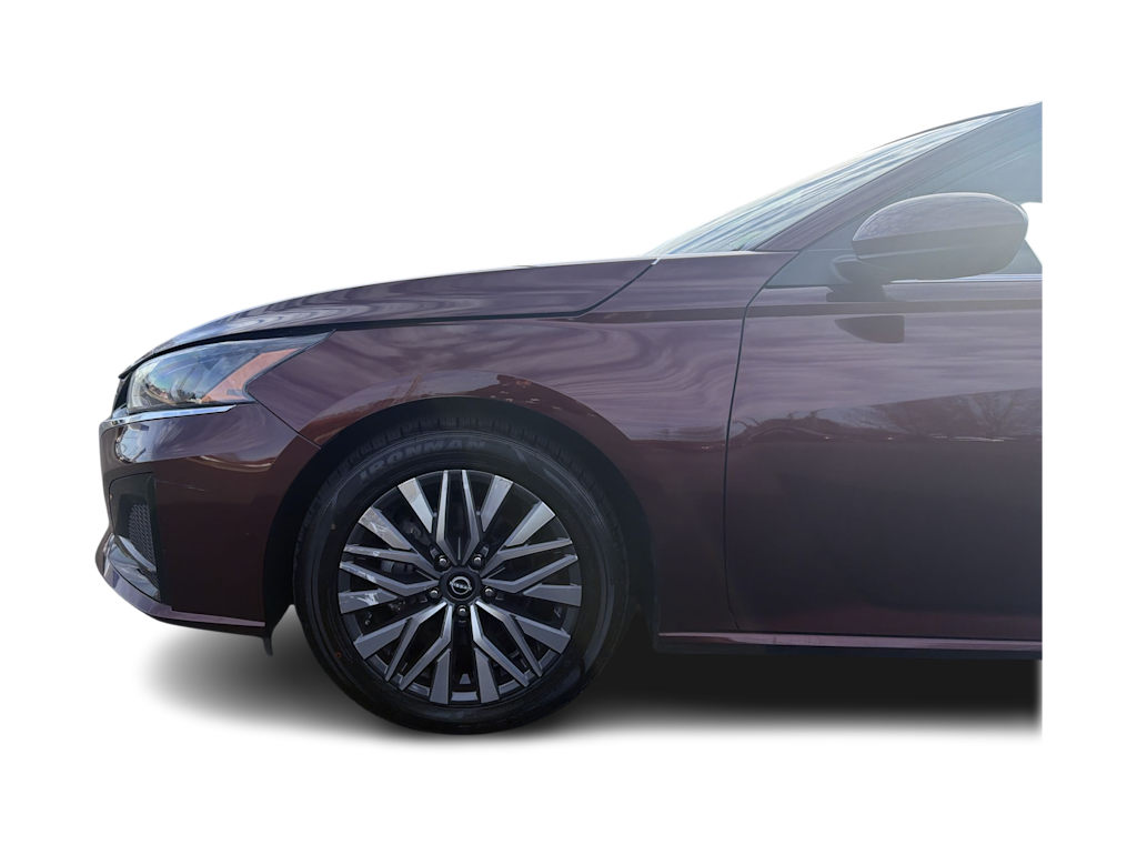 Thumbnail: 2023 Nissan Altima - 23