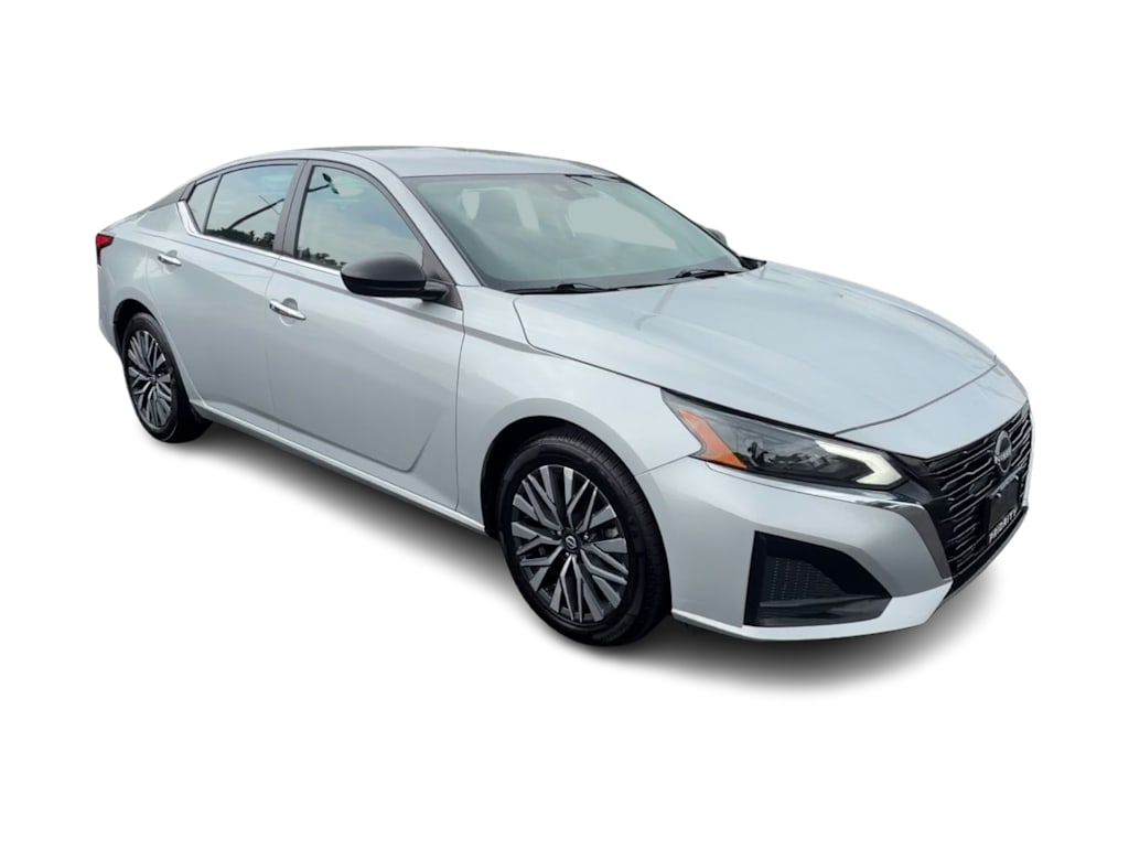 Thumbnail: 2024 Nissan Altima - 15