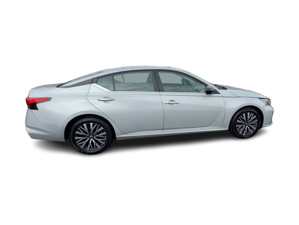 Thumbnail: 2024 Nissan Altima - 19