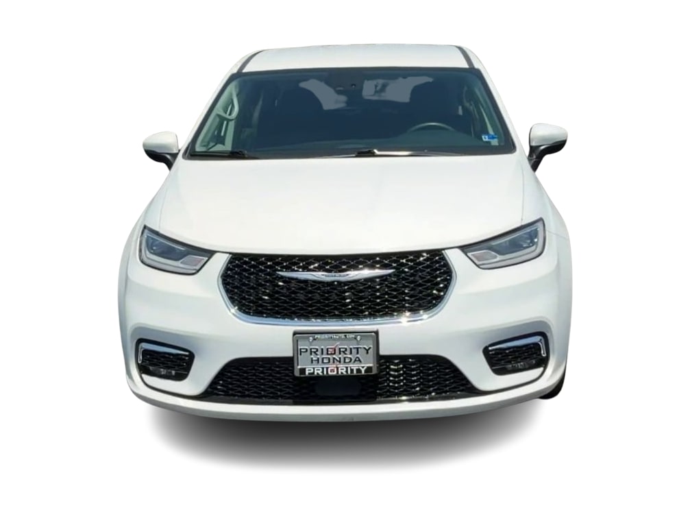 Thumbnail: 2023 Chrysler Pacifica - 6